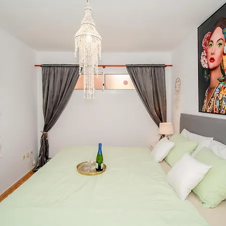 Angel Wings Ocean View Apartamento *