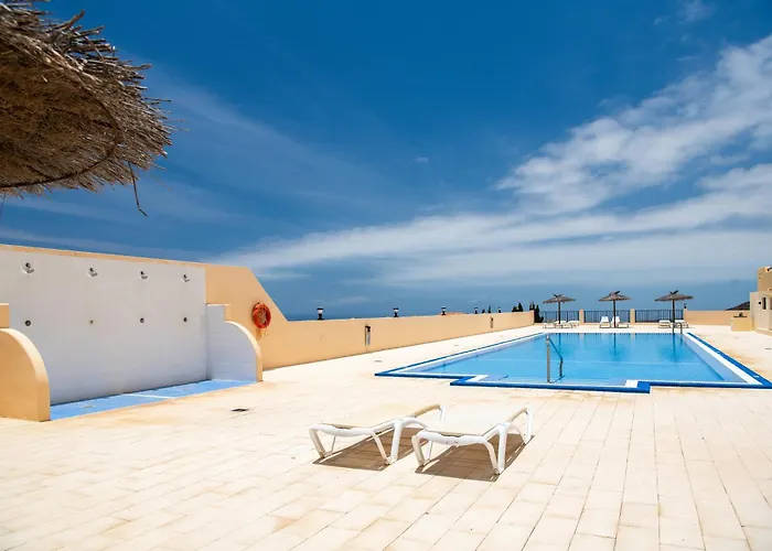 Angel Wings Ocean View Apartment