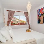 Angel Wings Ocean View Apartamento *